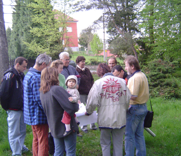 2011, 29. dubna: Setkání občanů nad plány obecního centra