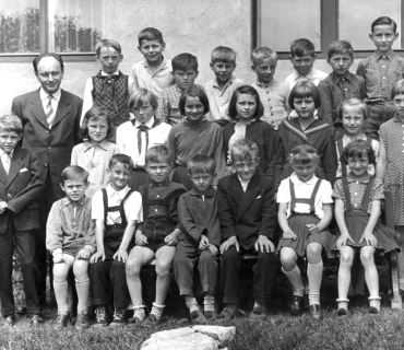 Ročník 1958-59 - žáci národní školy