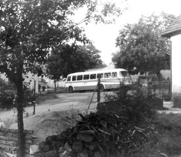 Autobus - rok 1976